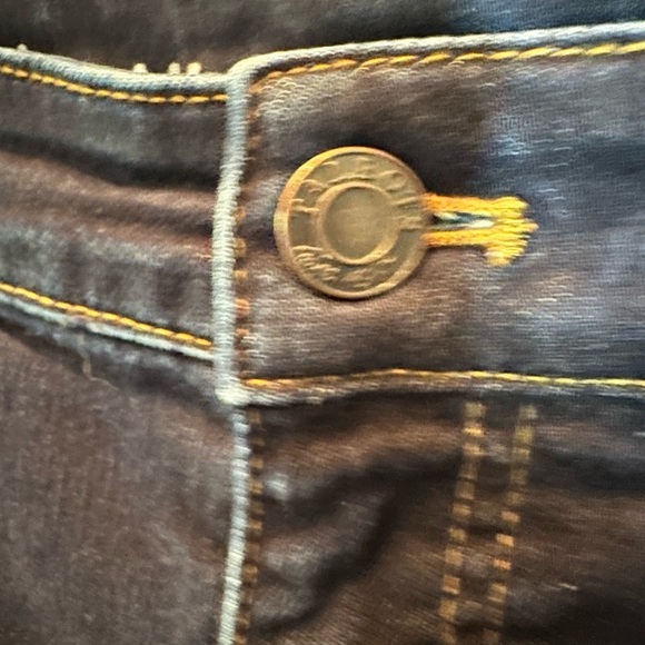 TALBOTS FLAWLESS Women’s Slim Ankle Dark Wash Jeans Size 14 Inseam 28" - Picture 4 of 6